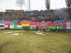 Kibice z Warszawy przywieźli ze sobą ponad 10 flag - fot. turi_CF